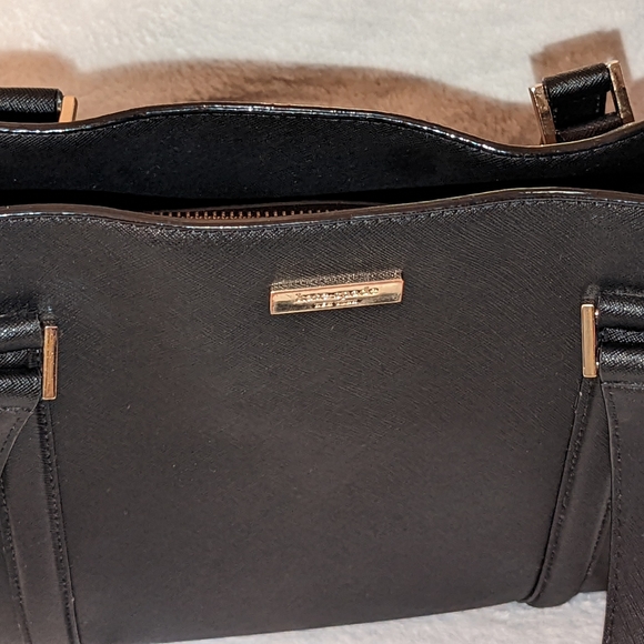 Kate Spade New York Black Saffiano Leather Shoulder Purse - Picture 3 of 7